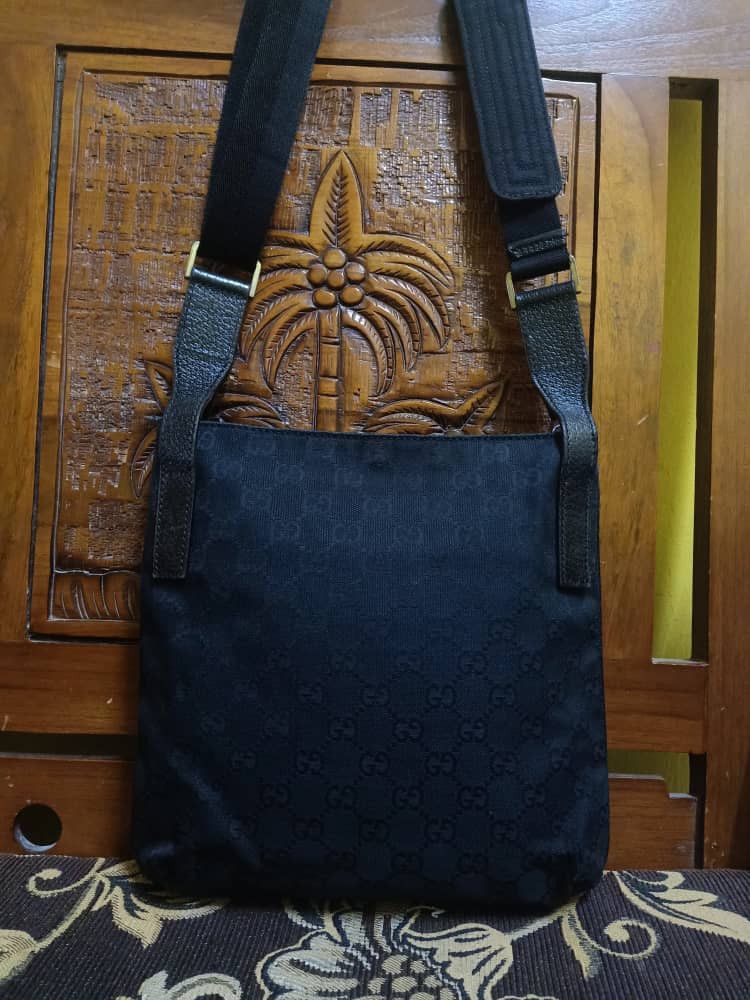 Gucci Authentic Gucci Bag Messenger Monogram Size ONE SIZE - 2 Thumbnail