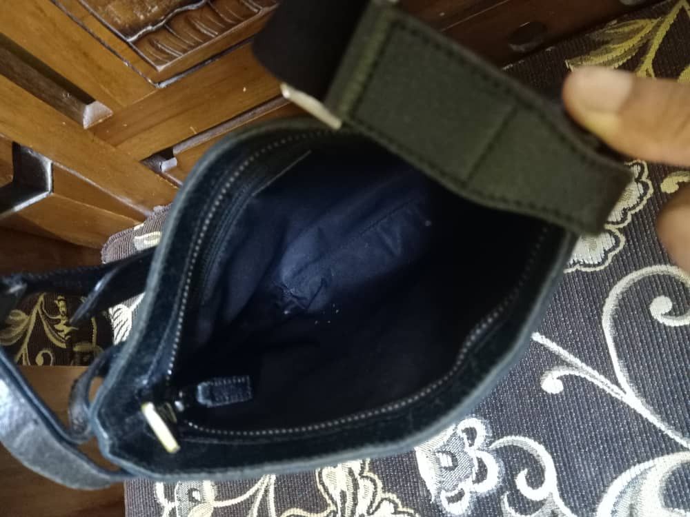 Gucci Authentic Gucci Bag Messenger Monogram Size ONE SIZE - 5 Thumbnail