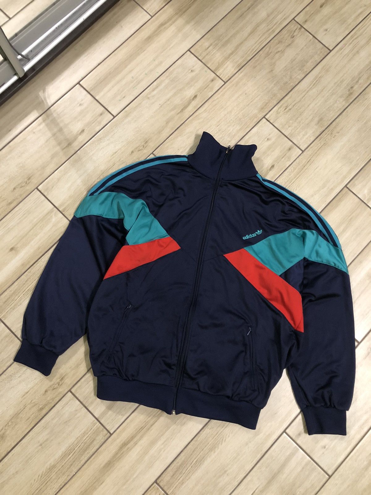 90s~00'S Adidas nylon jacket, men's size L, vintage Nylon black type Vintage Second Hand main image 0