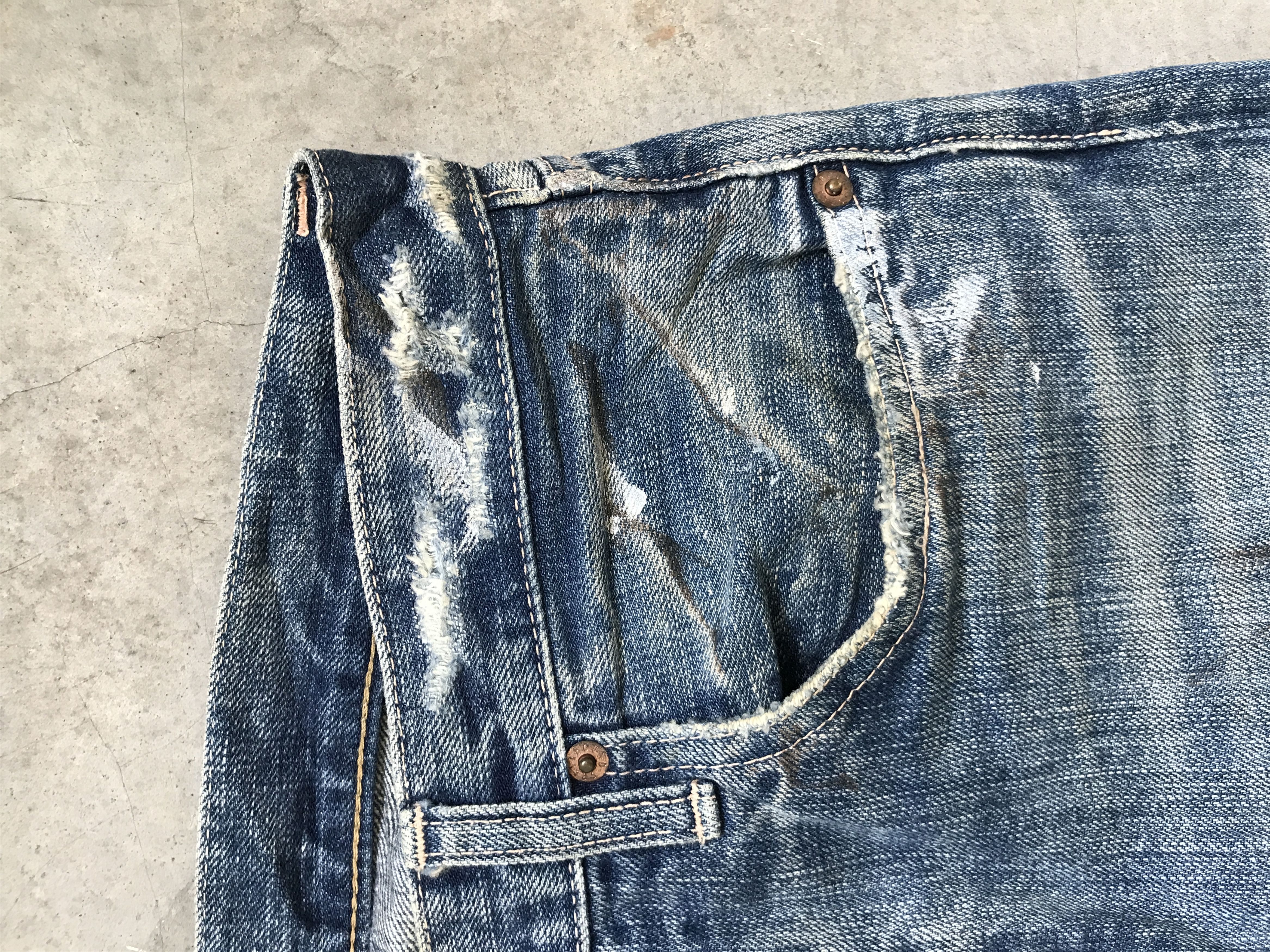 Japanese Brand × Spellbound D42-SPELLBOUND DMG Distressed Patchwork Denim Size US 34 / EU 50 - 5 Thumbnail