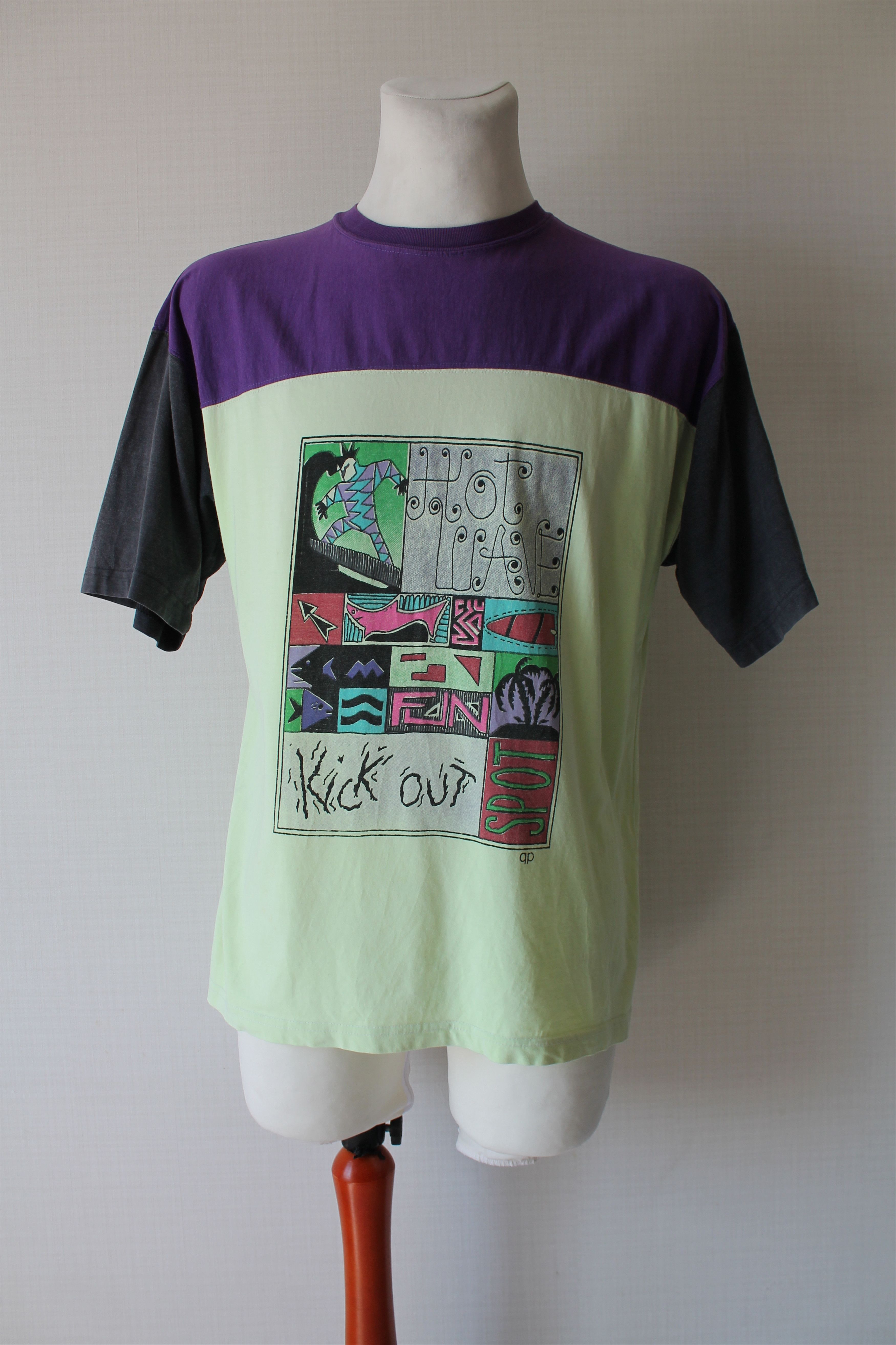 Vintage 80's - 90's Surf Wave Vintage Tee T shirt surfing style Size US M / EU 48-50 / 2 - 6 Thumbnail