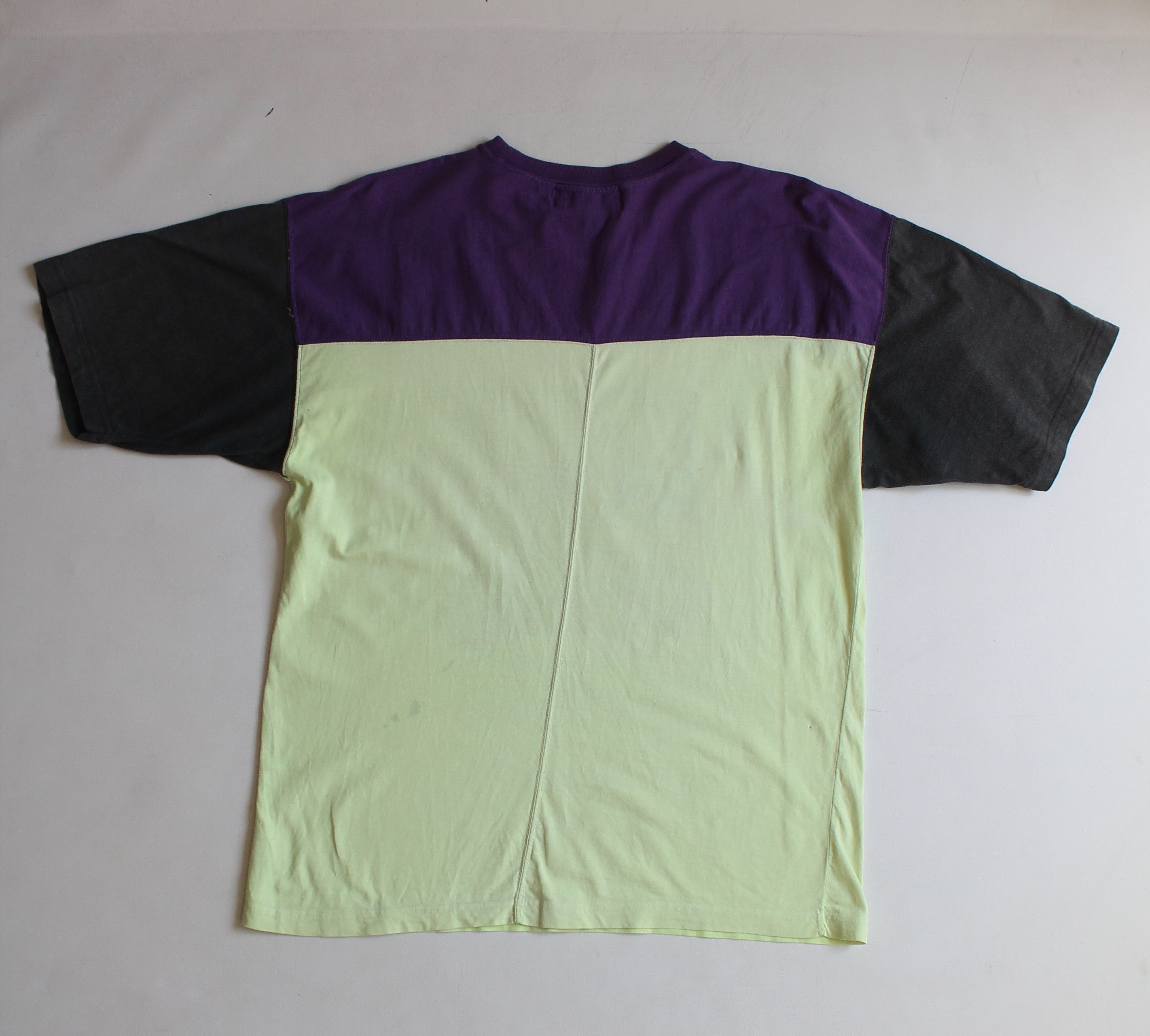 Vintage 80's - 90's Surf Wave Vintage Tee T shirt surfing style Size US M / EU 48-50 / 2 - 10 Thumbnail