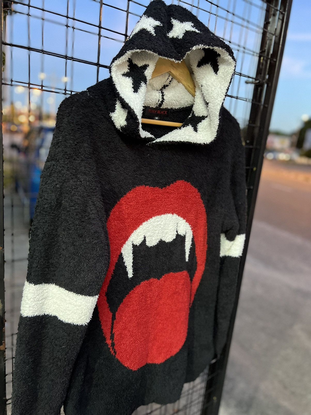 Japanese Brand Jury black Sweatshirt hoodie fleece big logo Size US XL / EU 56 / 4 - 2 Thumbnail