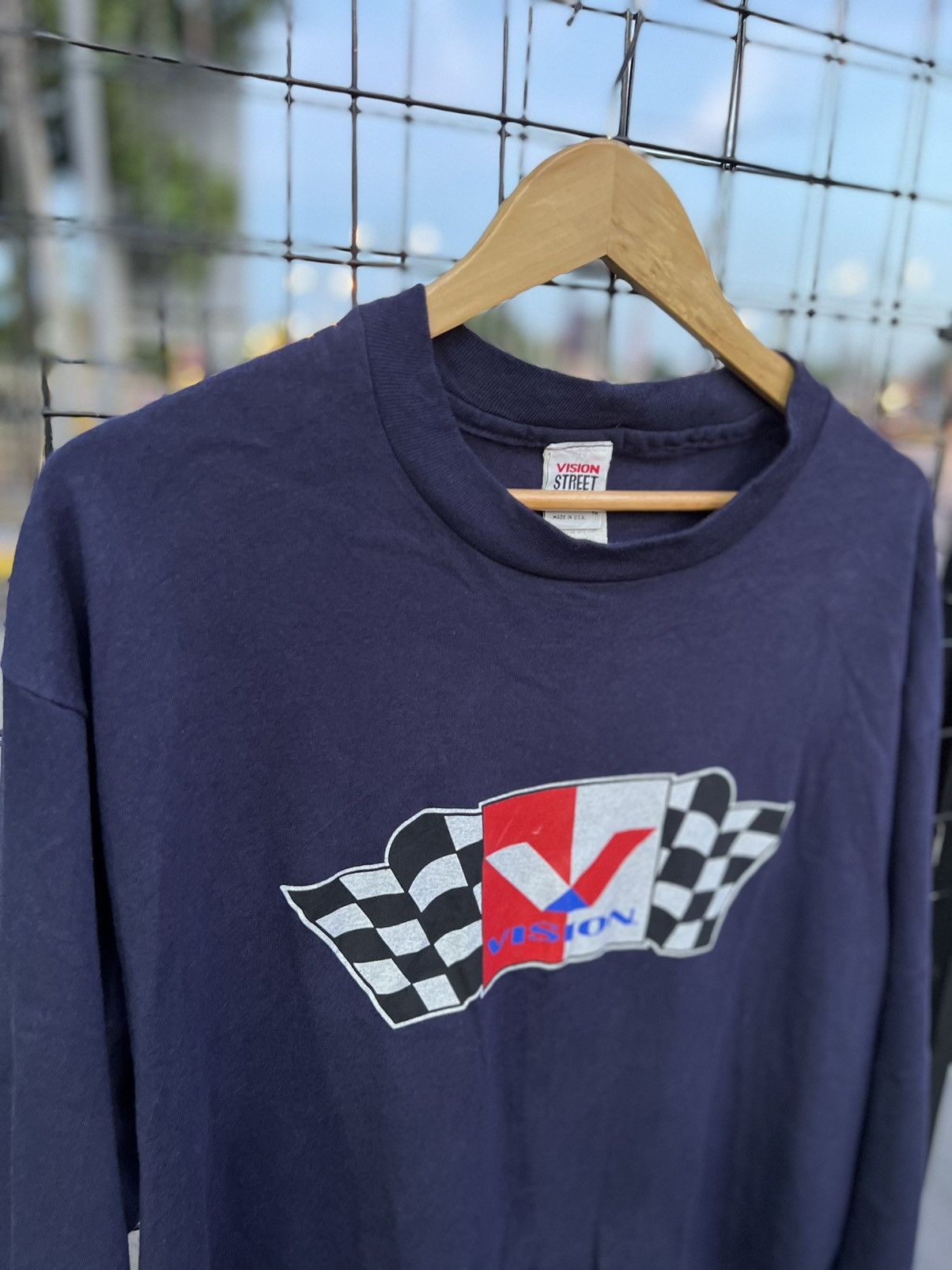 Vintage Vision streetwear USA vintage 90s long sleeve shirt logo Size US XL / EU 56 / 4 - 2 Thumbnail
