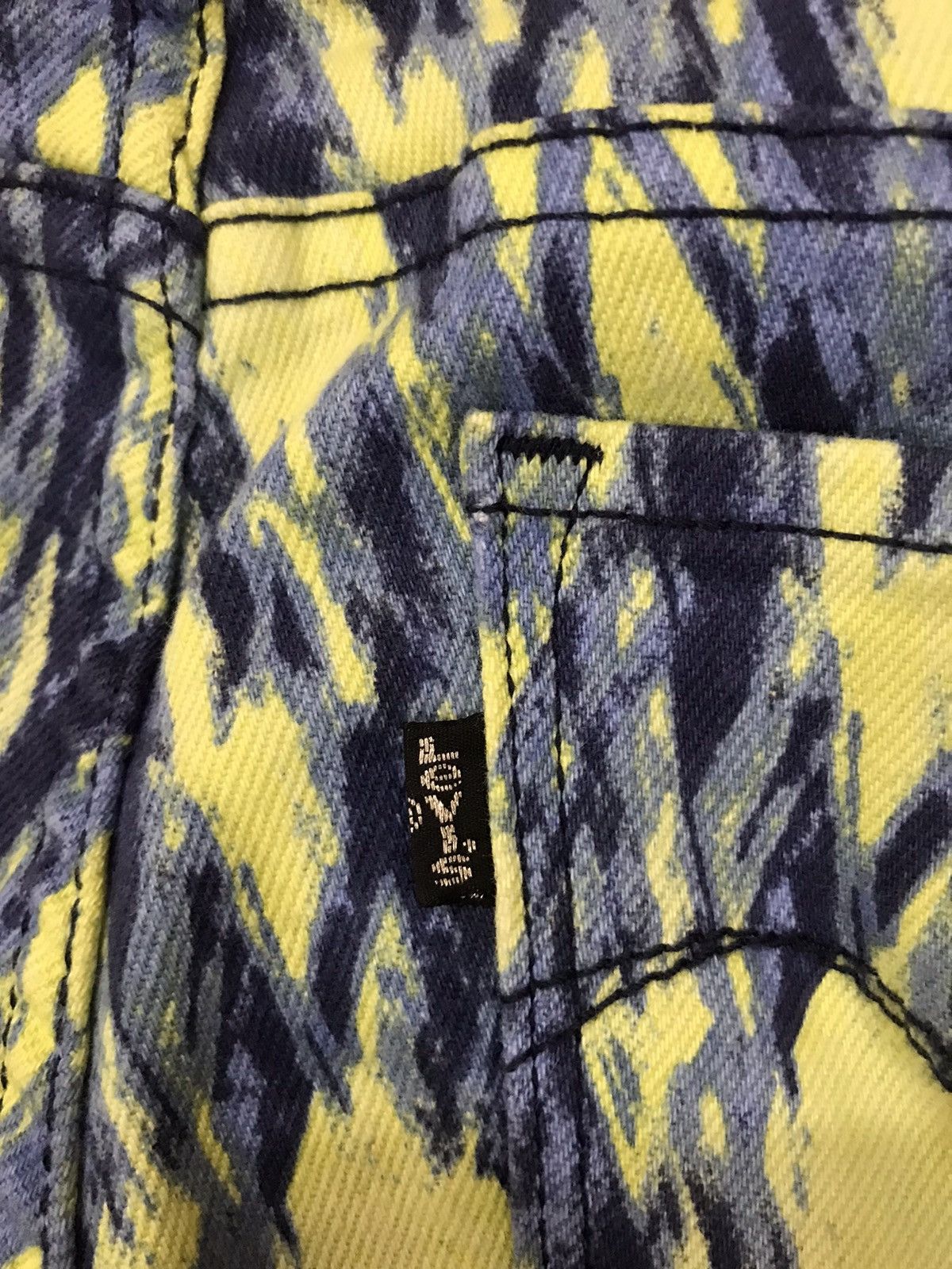 Levi's Levi’s Women Fullprint Multicolour Trousers Pant Size 28" / US 6 / IT 42 - 5 Thumbnail