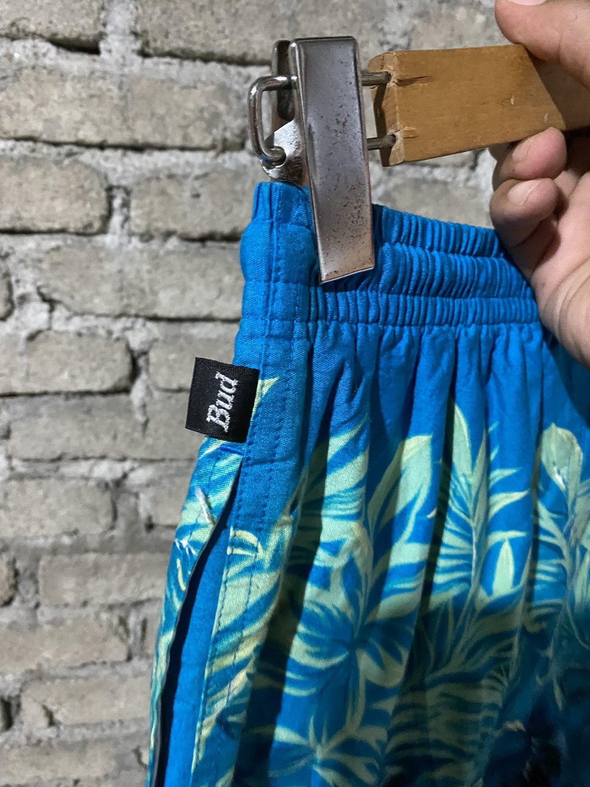 Budweiser 🔥SALE🔥BUDWEISER SHORT PANTS HAWAII MOTIFS Size US 30 / EU 46 - 6 Thumbnail