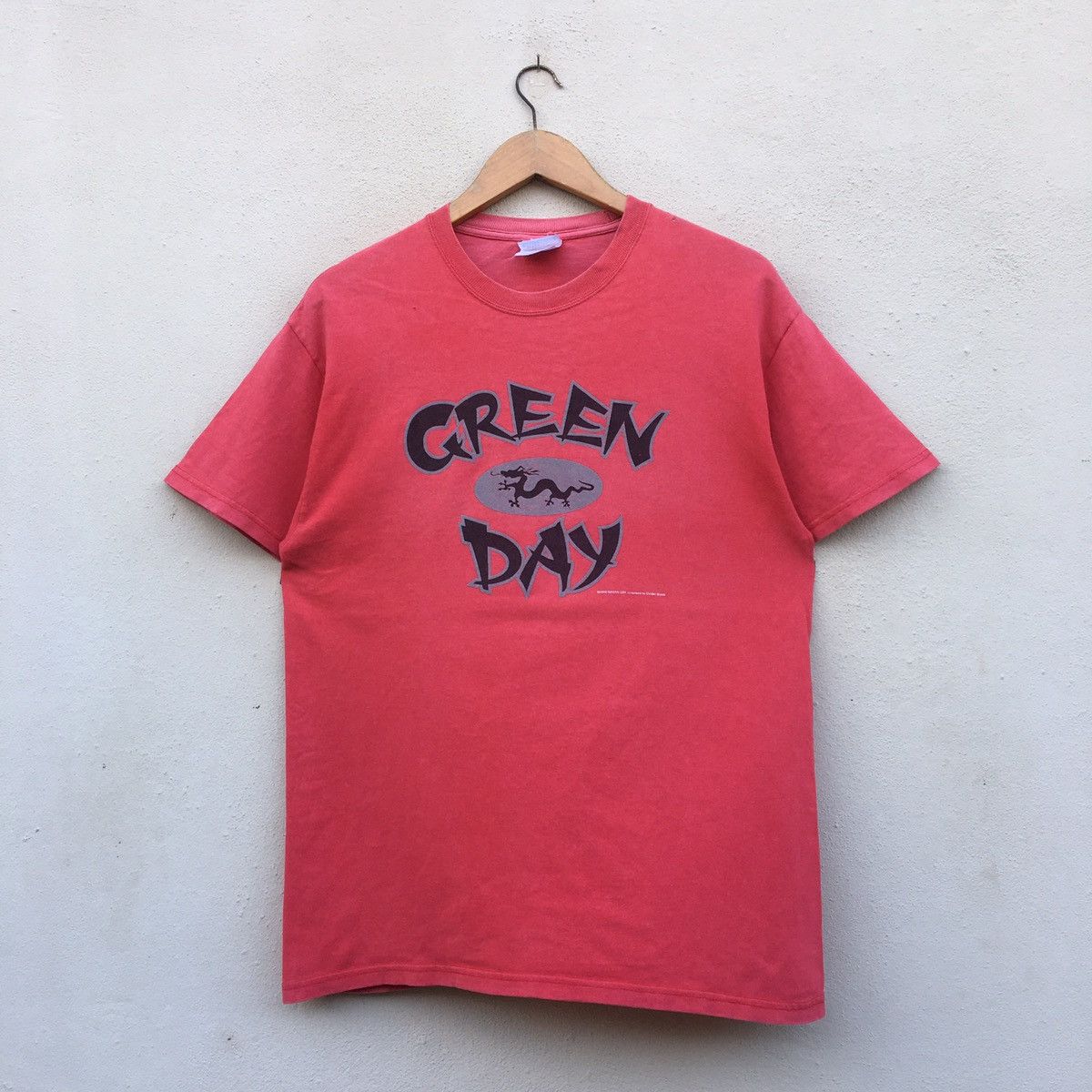 Vintage GREEN DAY RED DRAGON 2000s T-shirt