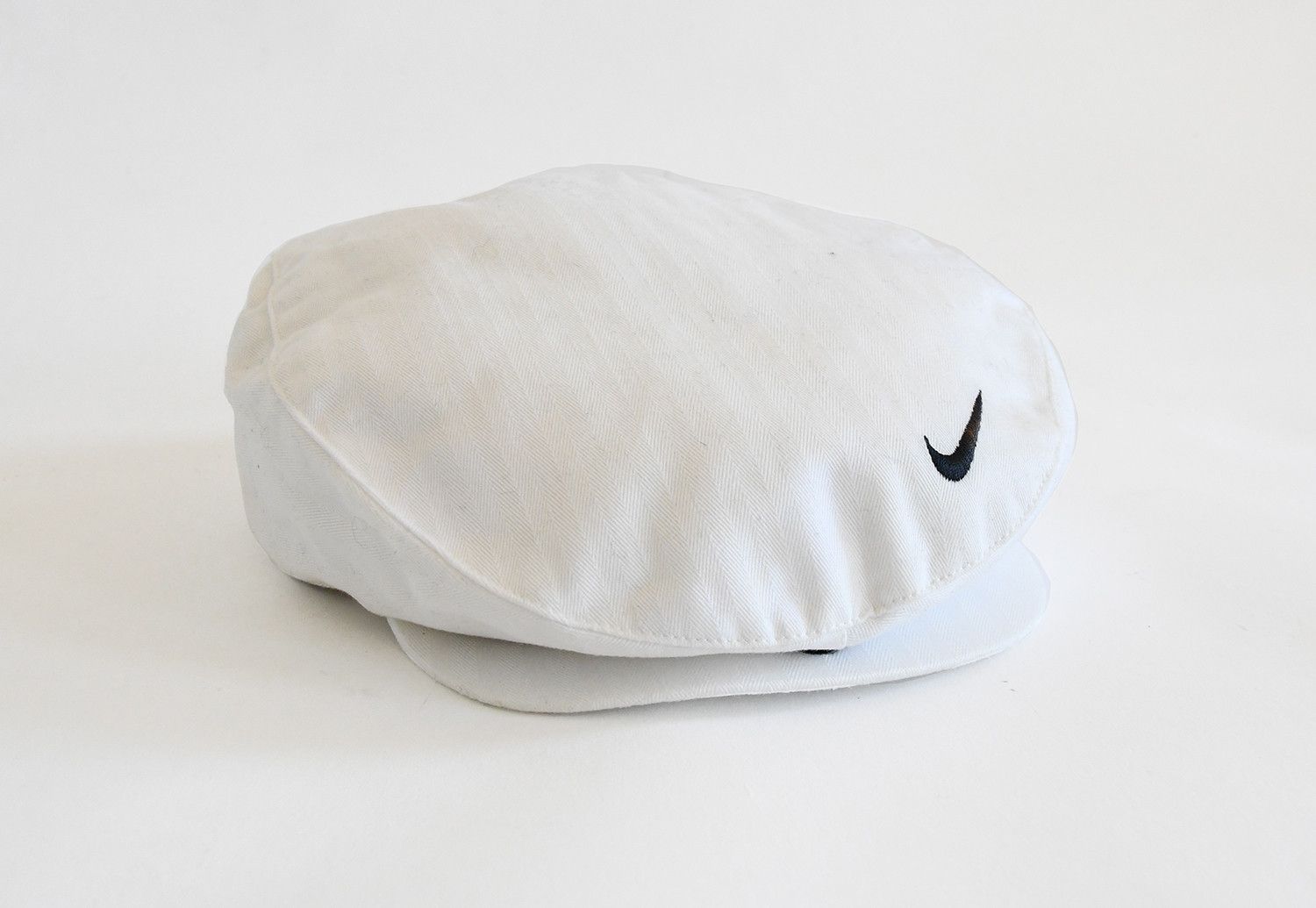 Nike y2k 2000's White Nike Beret Size ONE SIZE - 2 Thumbnail
