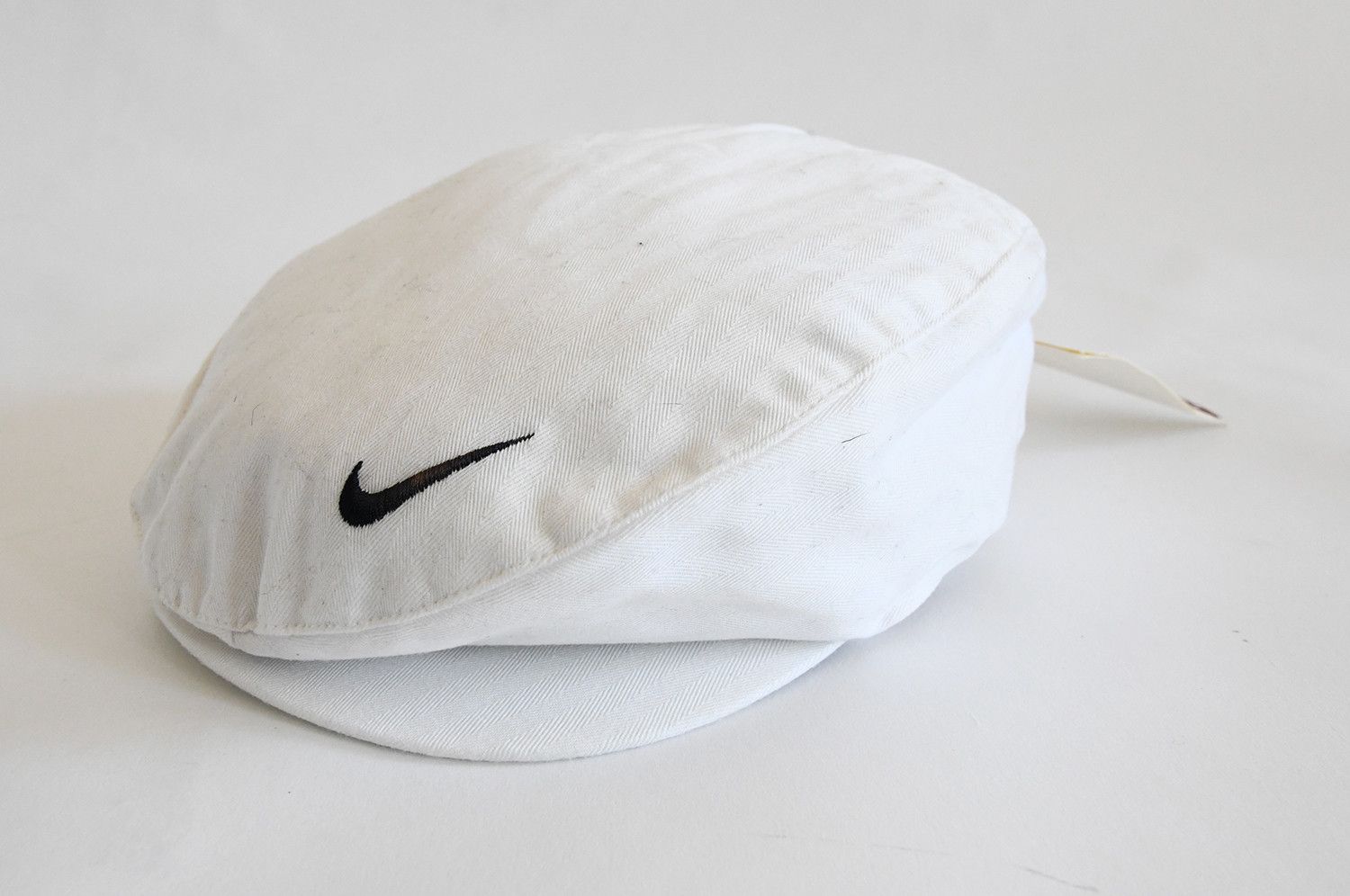 Nike y2k 2000's White Nike Beret Size ONE SIZE - 1 Thumbnail