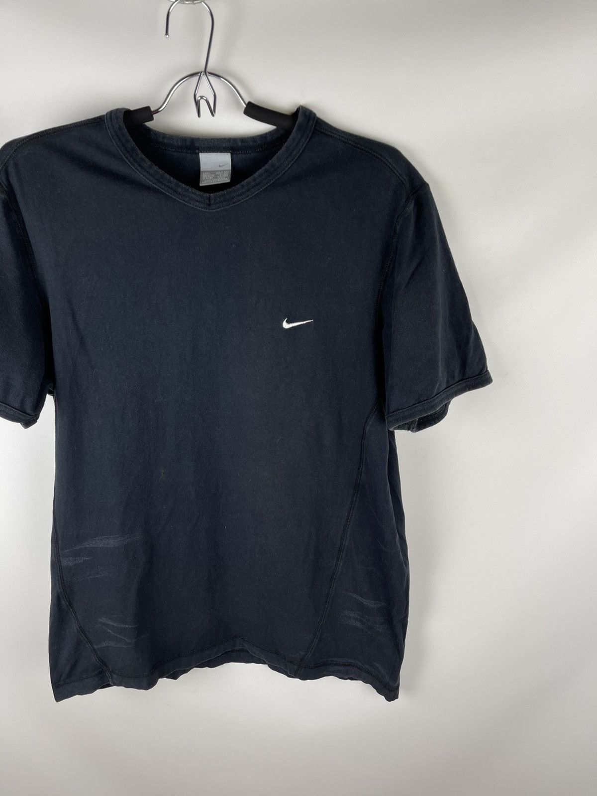 Nike Nike Vintage y2k stretch used v-neck tee shirt Size US L / EU 52-54 / 3 - 5 Thumbnail