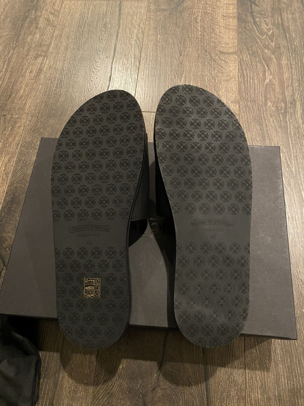 Chrome Hearts Chrome Hearts Black Leather Cross Slipper Size US 9 / EU 42 - 3 Thumbnail