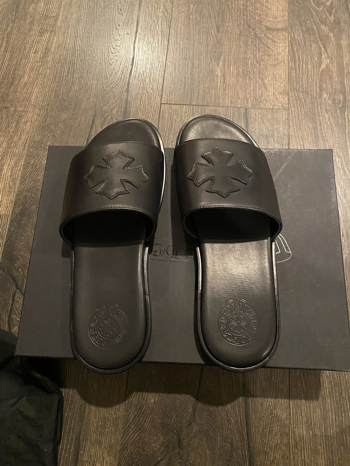 Chrome Hearts Chrome Hearts Black Leather Cross Slipper Size US 9 / EU 42 - 2 Thumbnail