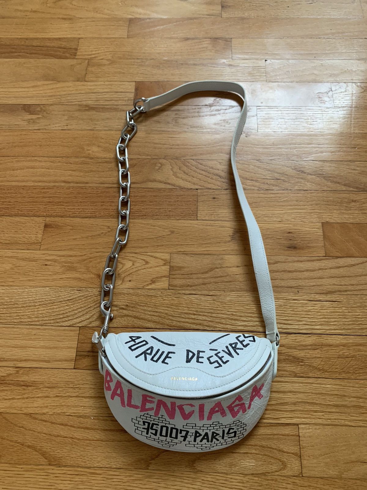 balenciaga souvenir graffiti