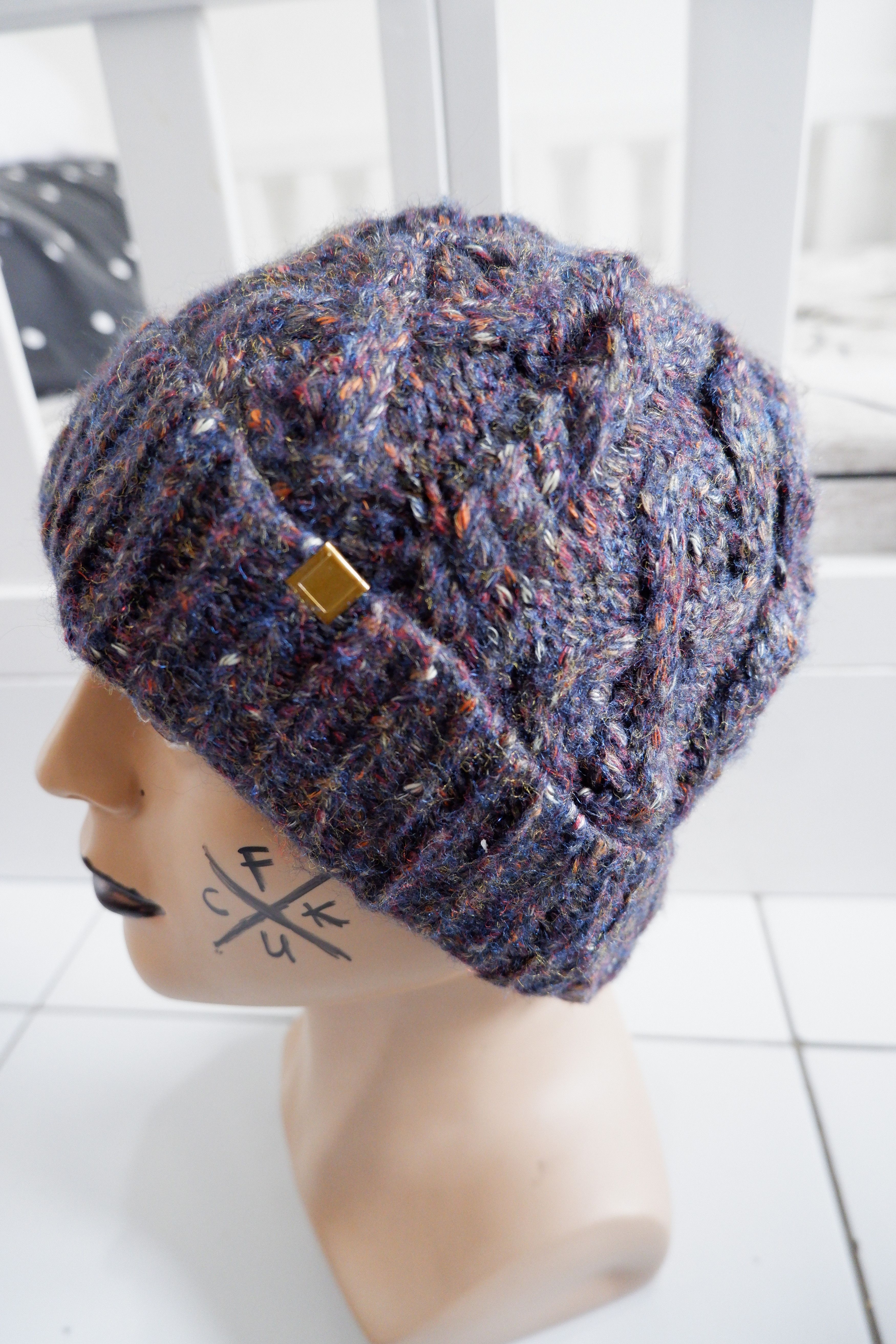 Japanese Brand Moon Bat Japan Knit Hat Size ONE SIZE - 2 Thumbnail