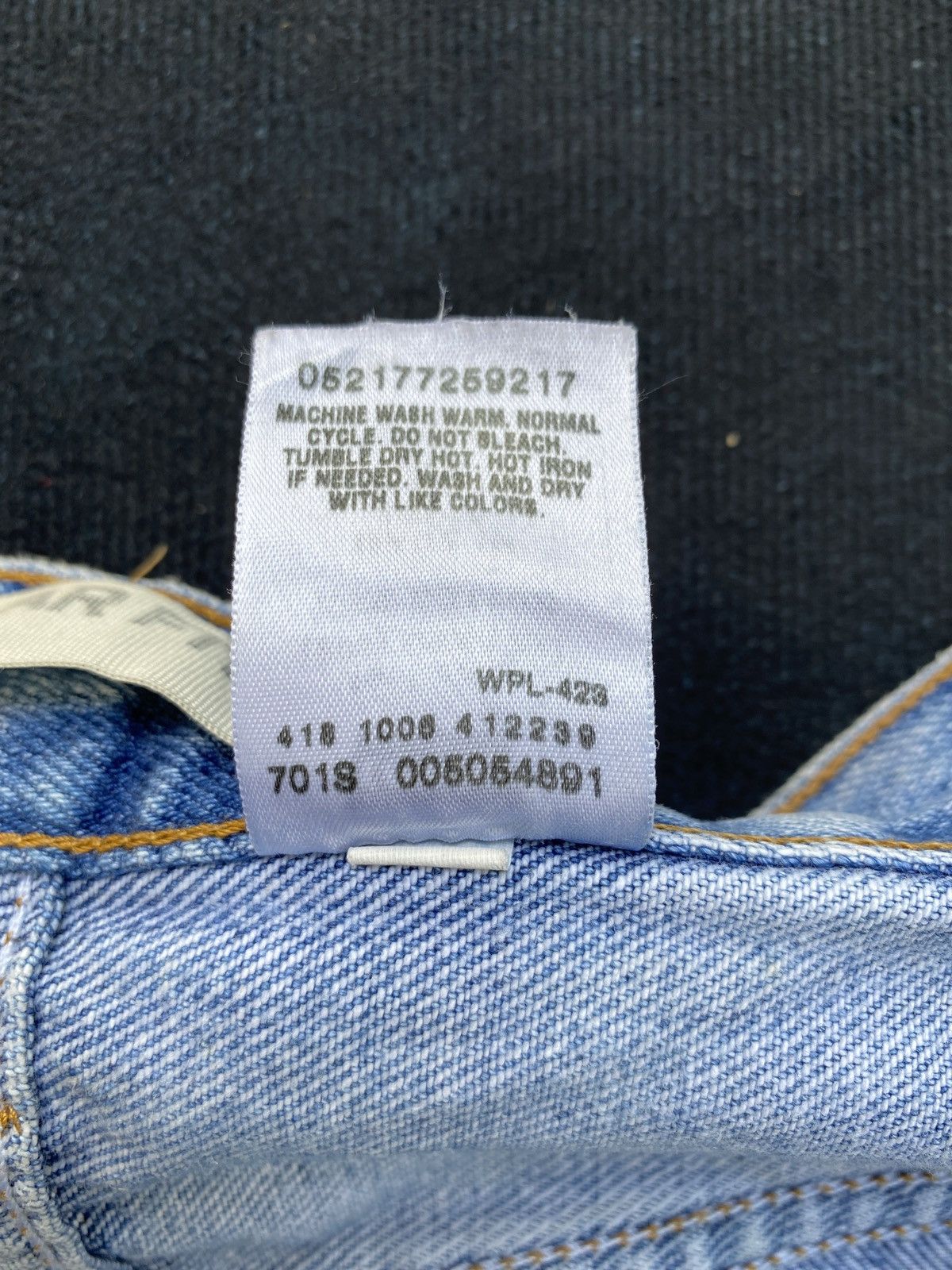 Jean × Levi's × Vintage VINTAGE LEVIS 505 BLUE WASH JEANS-J367 Size US 39 - 6 Thumbnail