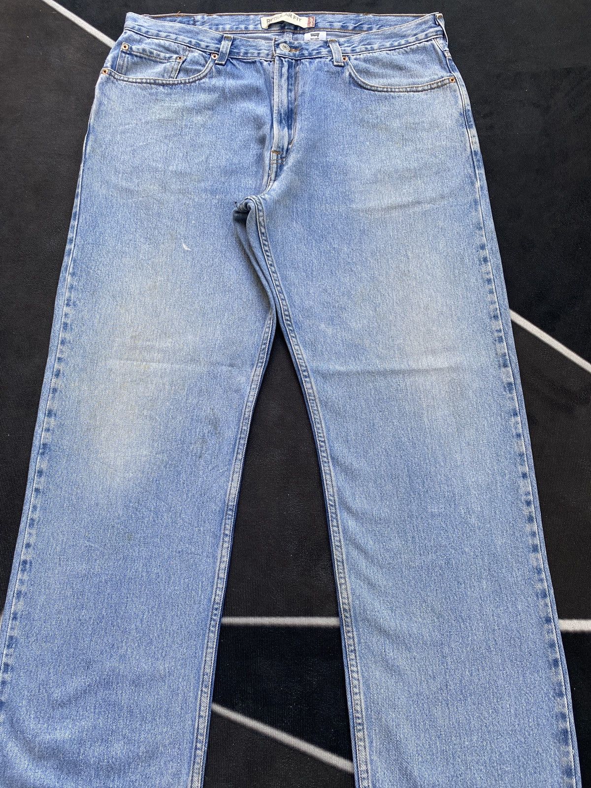 Jean × Levi's × Vintage VINTAGE LEVIS 505 BLUE WASH JEANS-J367 Size US 39 - 9 Thumbnail