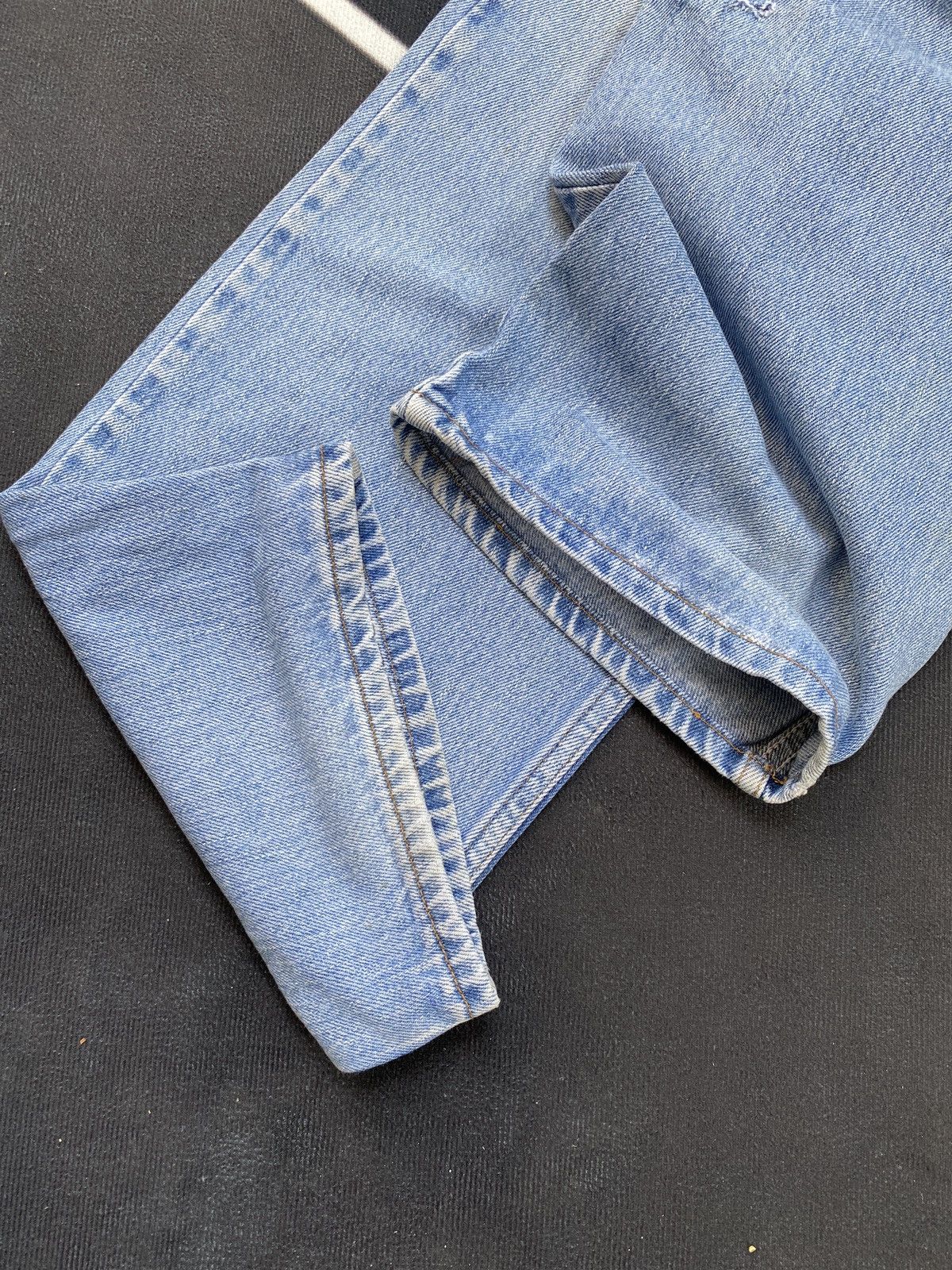 Jean × Levi's × Vintage VINTAGE LEVIS 505 BLUE WASH JEANS-J367 Size US 39 - 8 Thumbnail