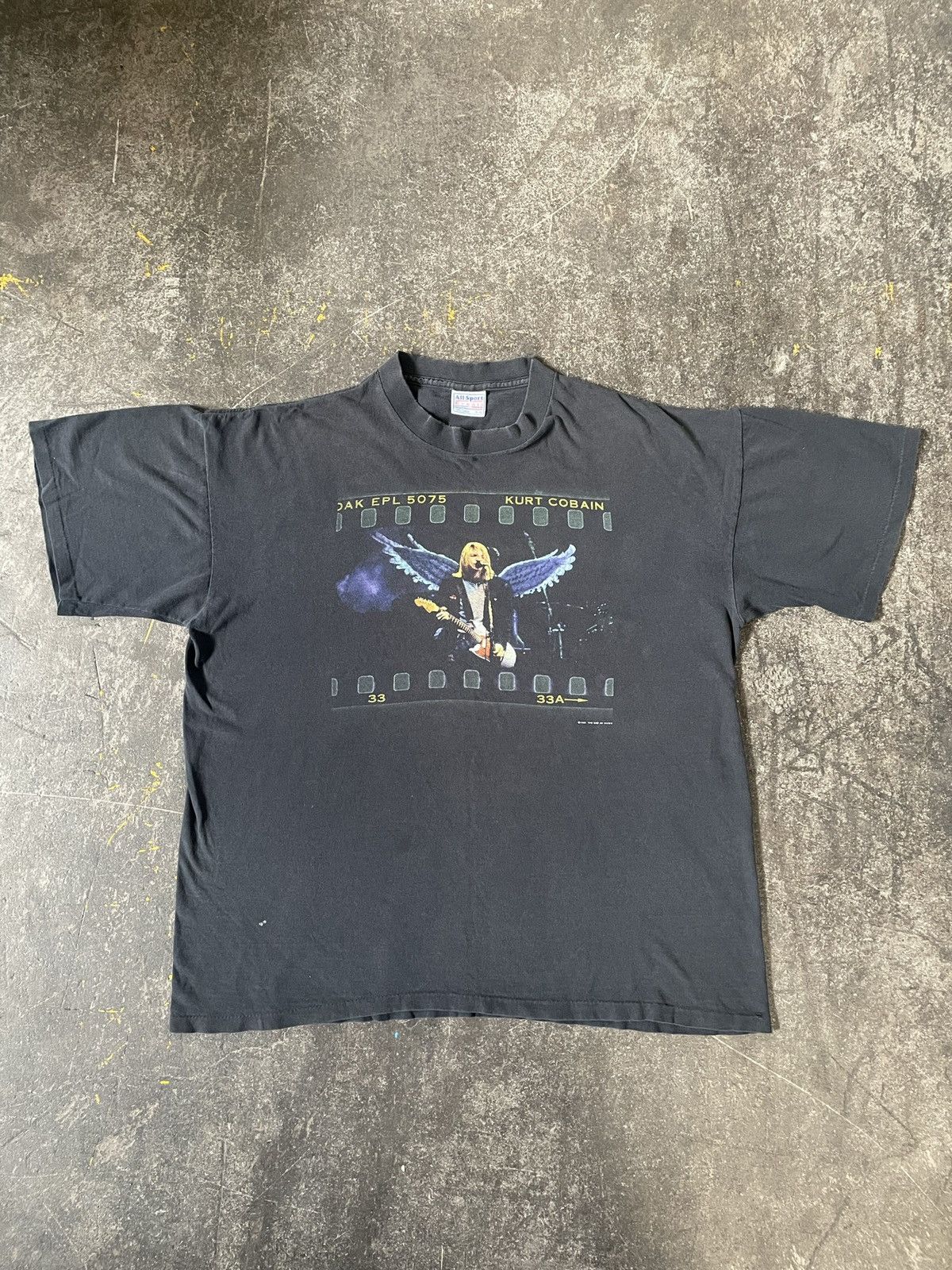 Vintage Vintage 1999 Kurt Cobain Angel Wings Tee | Grailed