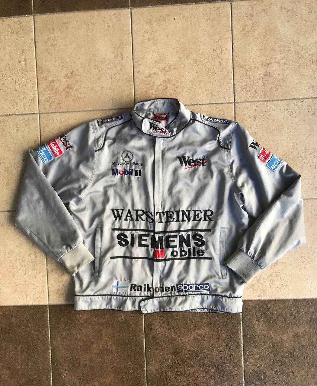 Mercedes Benz McLaren ジャケット グレー/ブラック Vintage Mercedes McLaren Racing Bomber Jacket – L - Bless Up