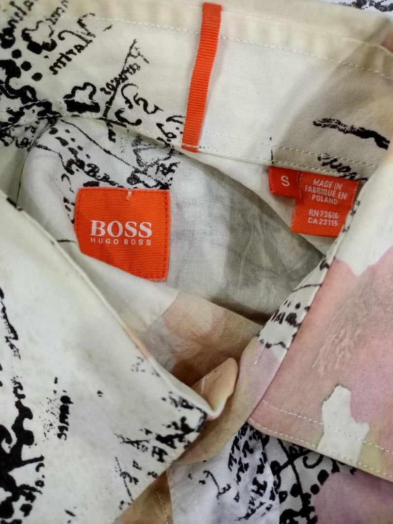Hugo Boss Rare Vintage Hugo Boss Monroe Map Print Orange Shirt Size US S / EU 44-46 / 1 - 7 Thumbnail