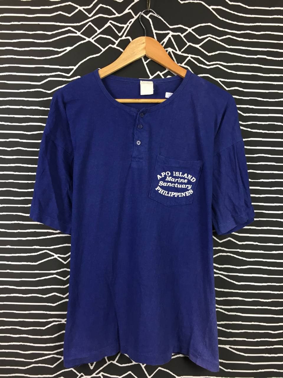Vintage Vtg 90s Apo Island Phillipines Single Stitch Pocket Tee Size US XL / EU 56 / 4 - 1 Thumbnail