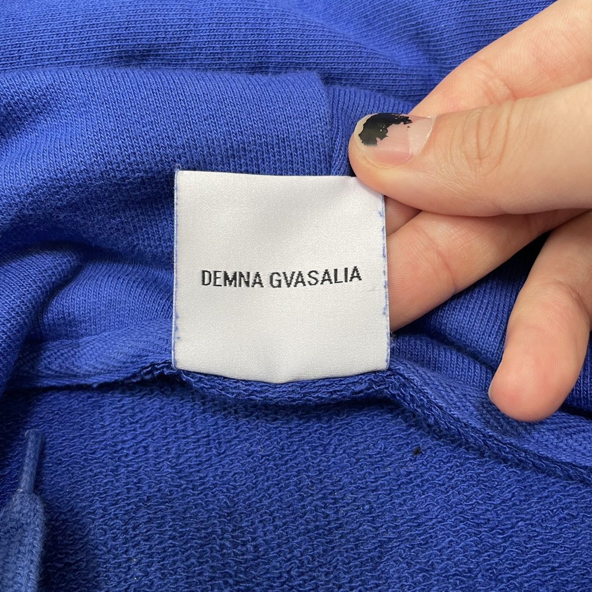Vetements EUROPE HOODIE Size US S / EU 44-46 / 1 - 7 Thumbnail