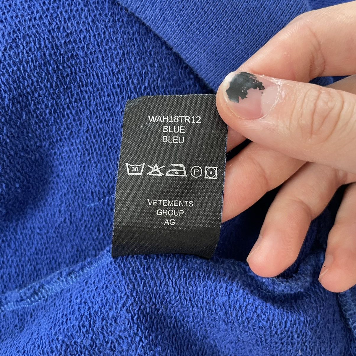 Vetements EUROPE HOODIE Size US S / EU 44-46 / 1 - 9 Thumbnail