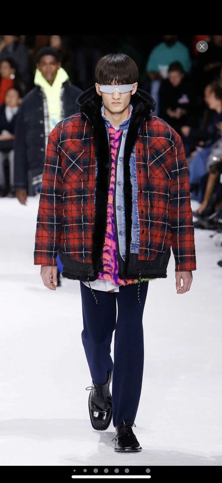 Balenciaga *GRAIL* Balenciaga FW18 Runway denim fur lined puffer vest Size US S / EU 44-46 / 1 - 6 Thumbnail