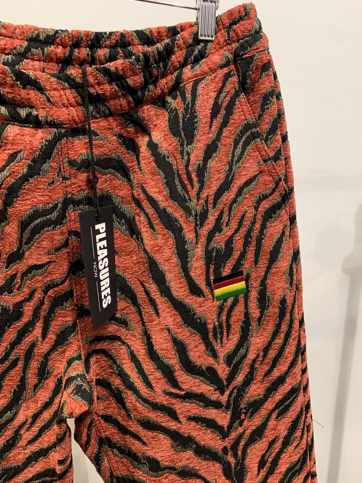 Pleasures PLEASURES JUNGLE WOVEN PANTS “Red” Size US 33 - 1 Thumbnail