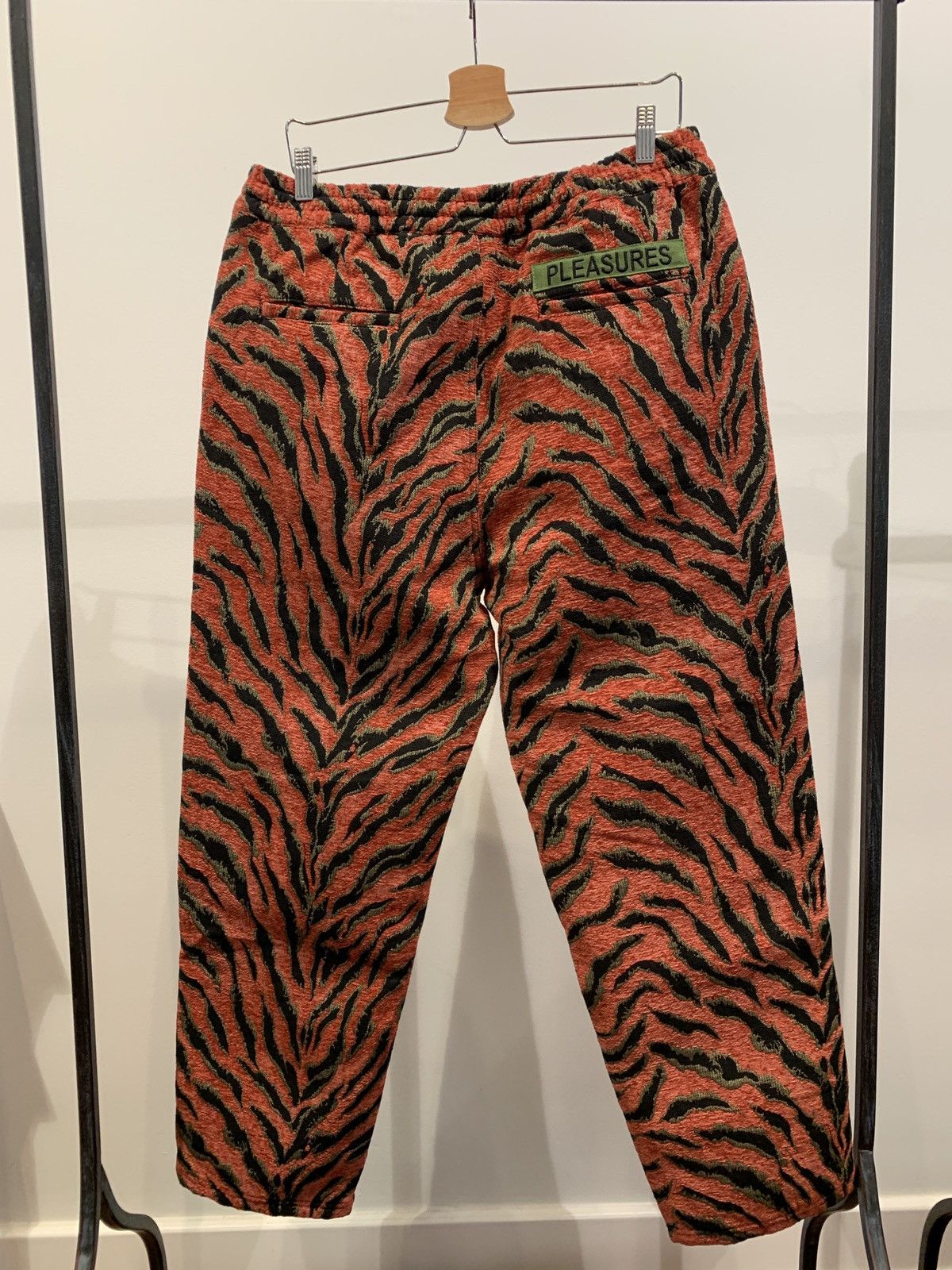 Pleasures PLEASURES JUNGLE WOVEN PANTS “Red” Size US 33 - 2 Thumbnail