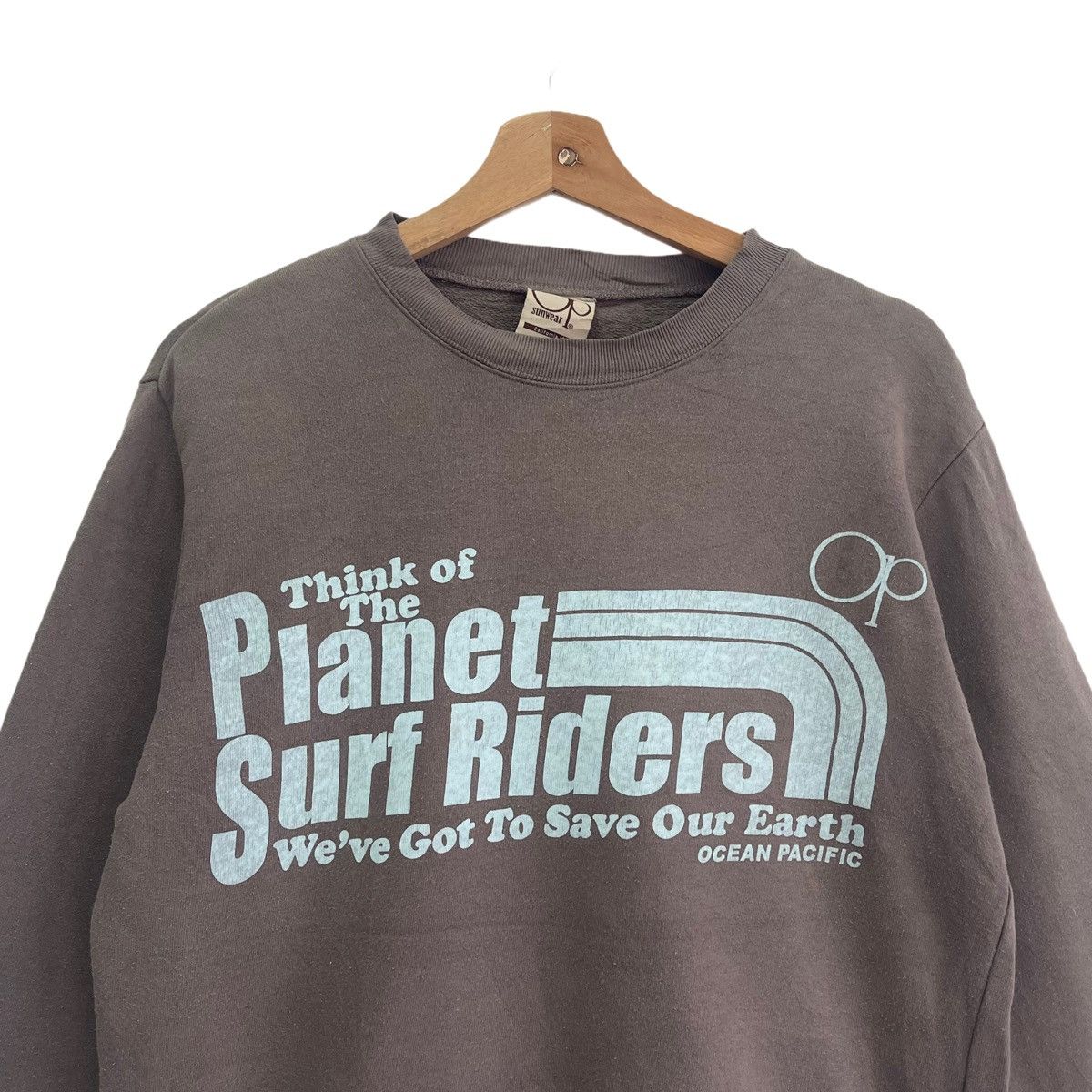 Japanese Brand Ocean Pacific Planet Surf Riders Big Logo Sweatshirt size M Size US M / EU 48-50 / 2 - 4 Thumbnail