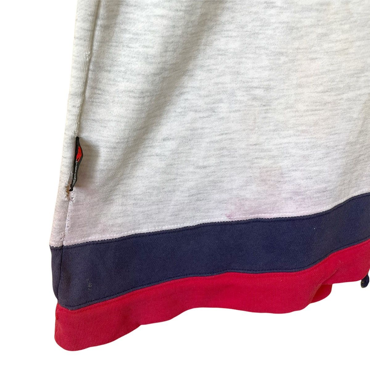 Canterbury of New Zealand 90s Canterbury Of New Zealand Crewneck Tshirt Size XL Size US XL / EU 56 / 4 - 5 Thumbnail