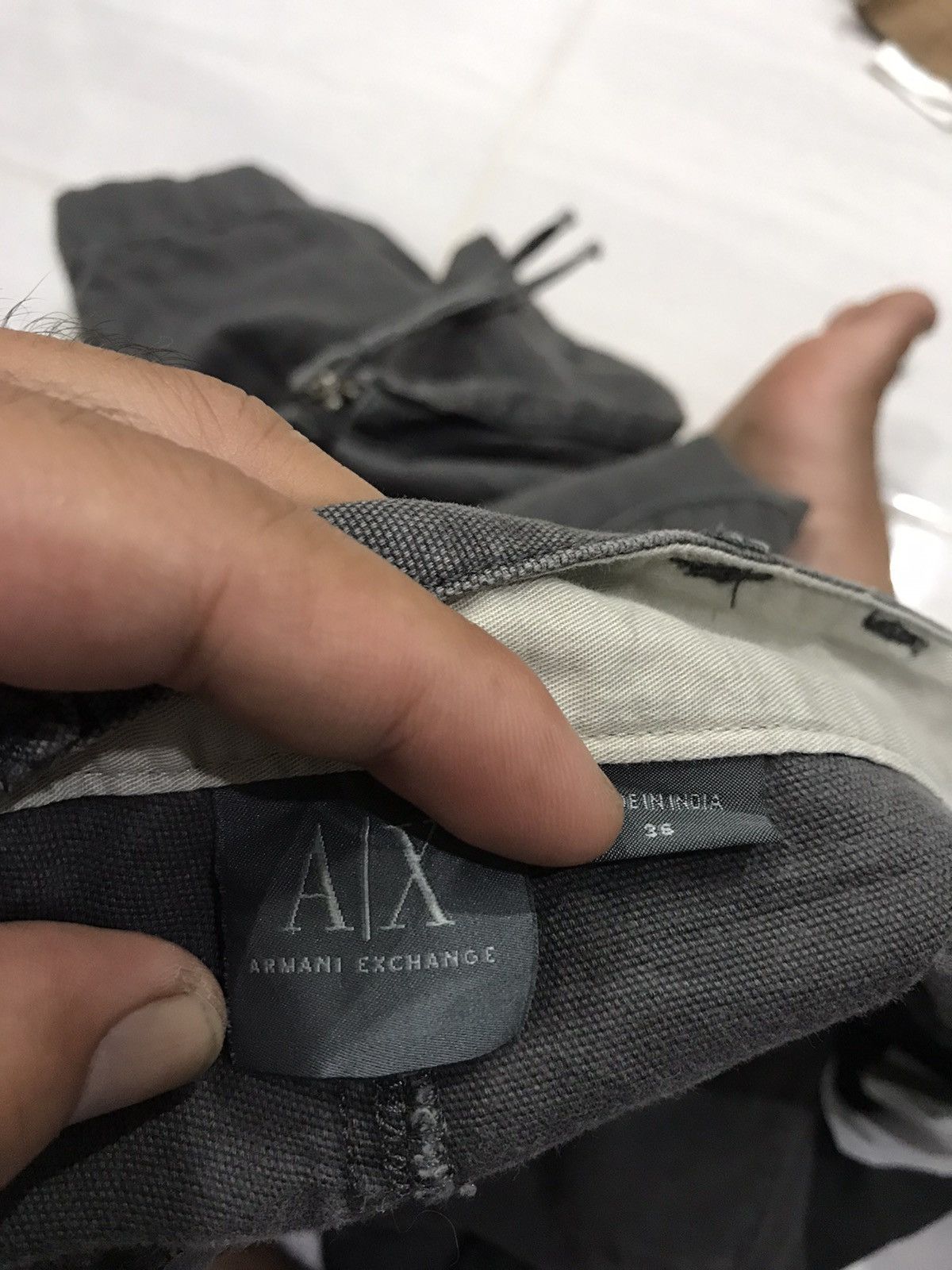 Armani Exchange ARMANI EXCHANGE Italian Multipocket Tactical Short Pant Size US 39 - 11 Thumbnail