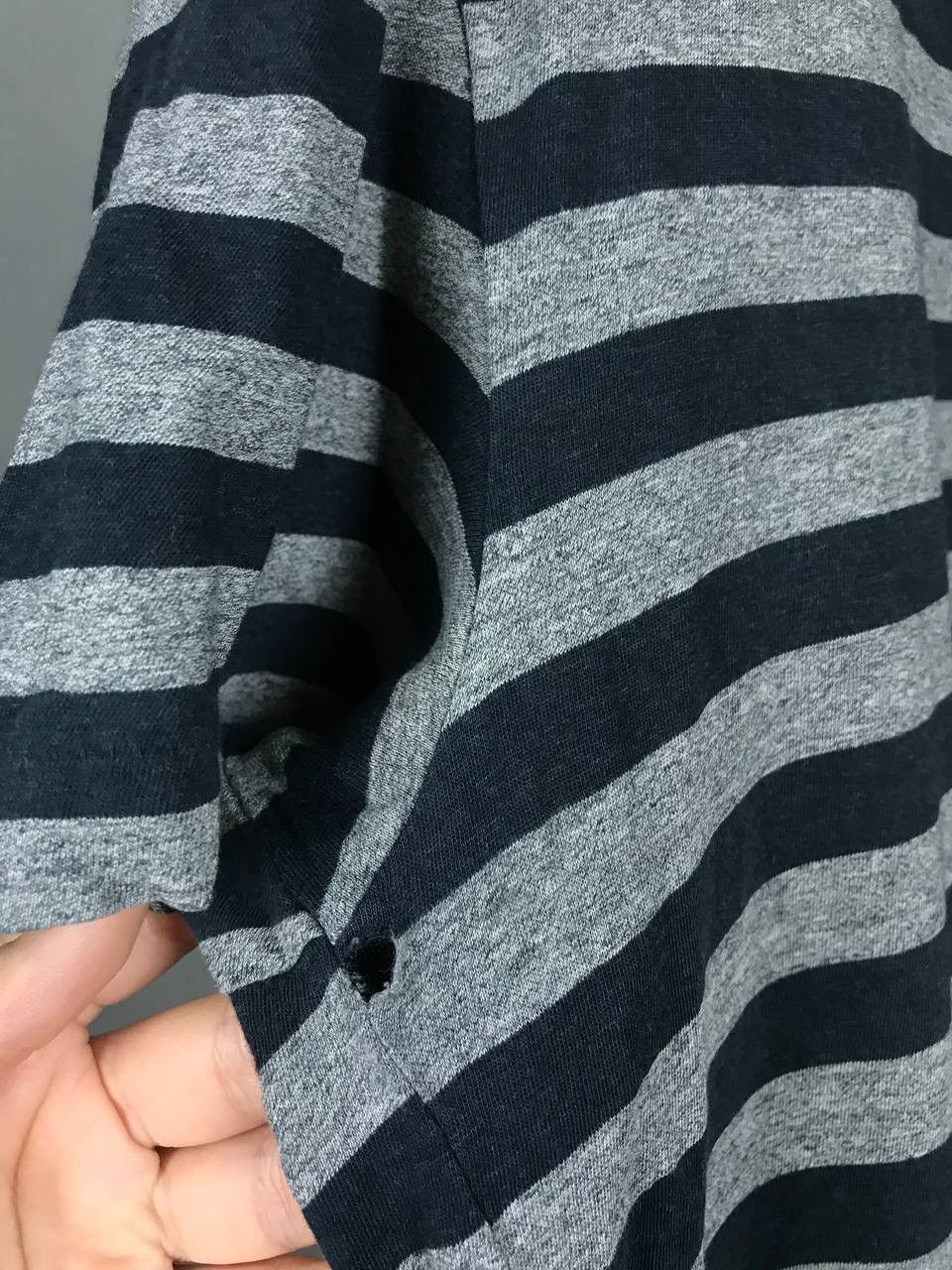 Allsaints Allsaints luxury streetwear multicolor v neck tee Size US M / EU 48-50 / 2 - 8 Thumbnail