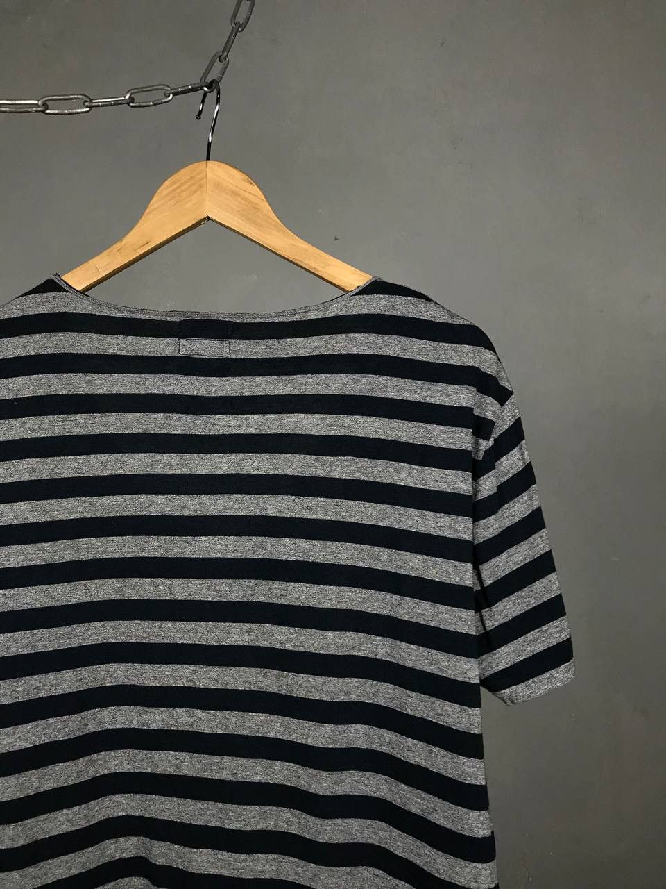 Allsaints Allsaints luxury streetwear multicolor v neck tee Size US M / EU 48-50 / 2 - 6 Thumbnail