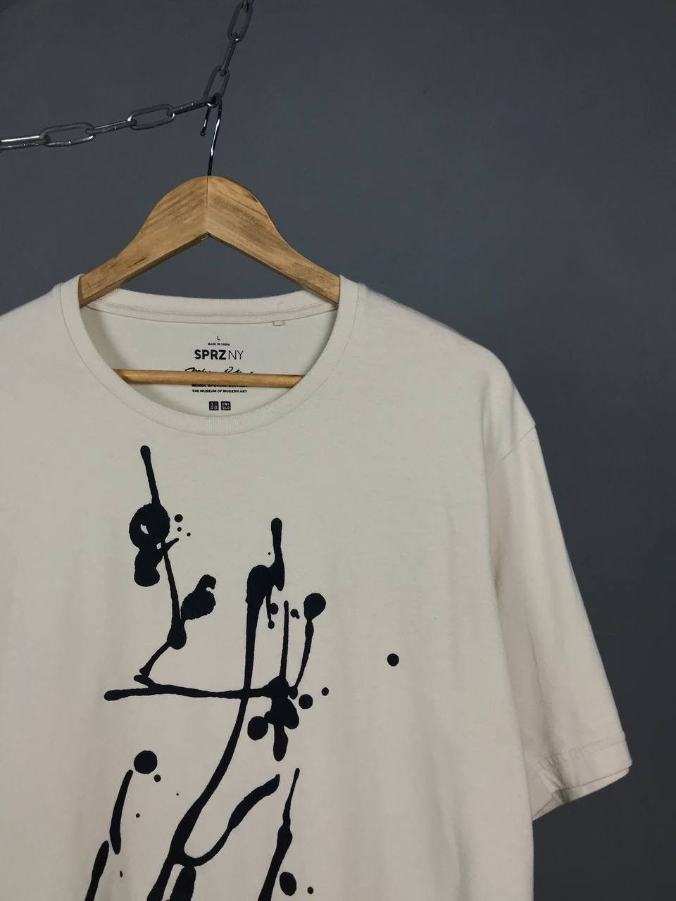 Uniqlo Uniqlo x The Museum of modern art x SPRZNY streetwear tee Size US L / EU 52-54 / 3 - 2 Thumbnail