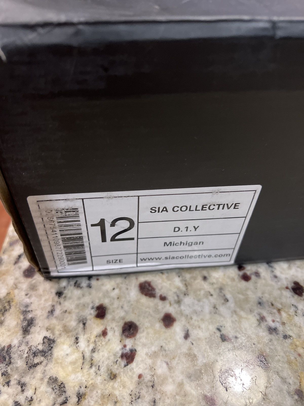 Other SIA collective “Michigan” D.1.Y. Size 12 Size US 12 / EU 45 - 7 Thumbnail