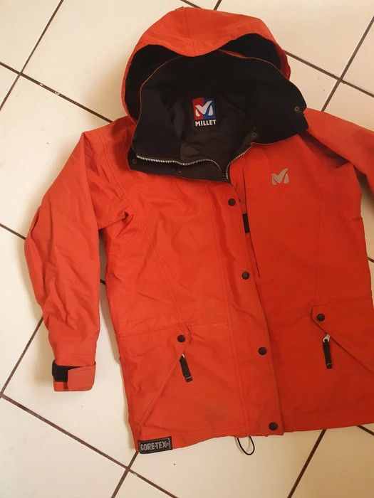 Goretex × Vintage MILLET Gore-tex Vtg Hooded Outdoor Jacket,sz L Size US L / EU 52-54 / 3 - 2 Thumbnail
