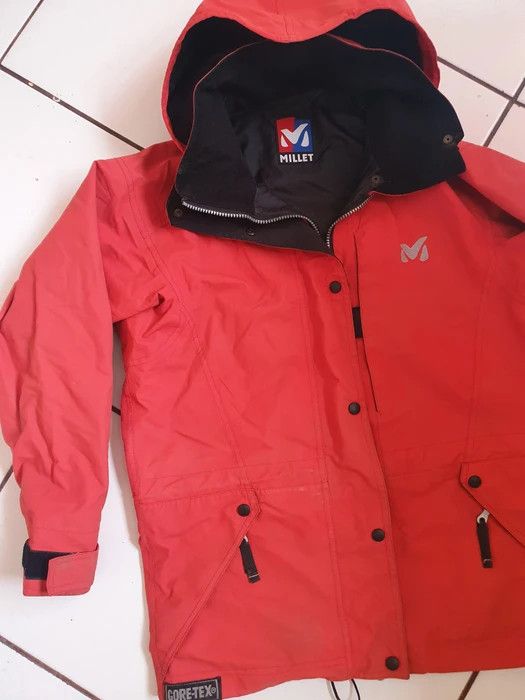 Goretex × Vintage MILLET Gore-tex Vtg Hooded Outdoor Jacket,sz L Size US L / EU 52-54 / 3 - 3 Thumbnail