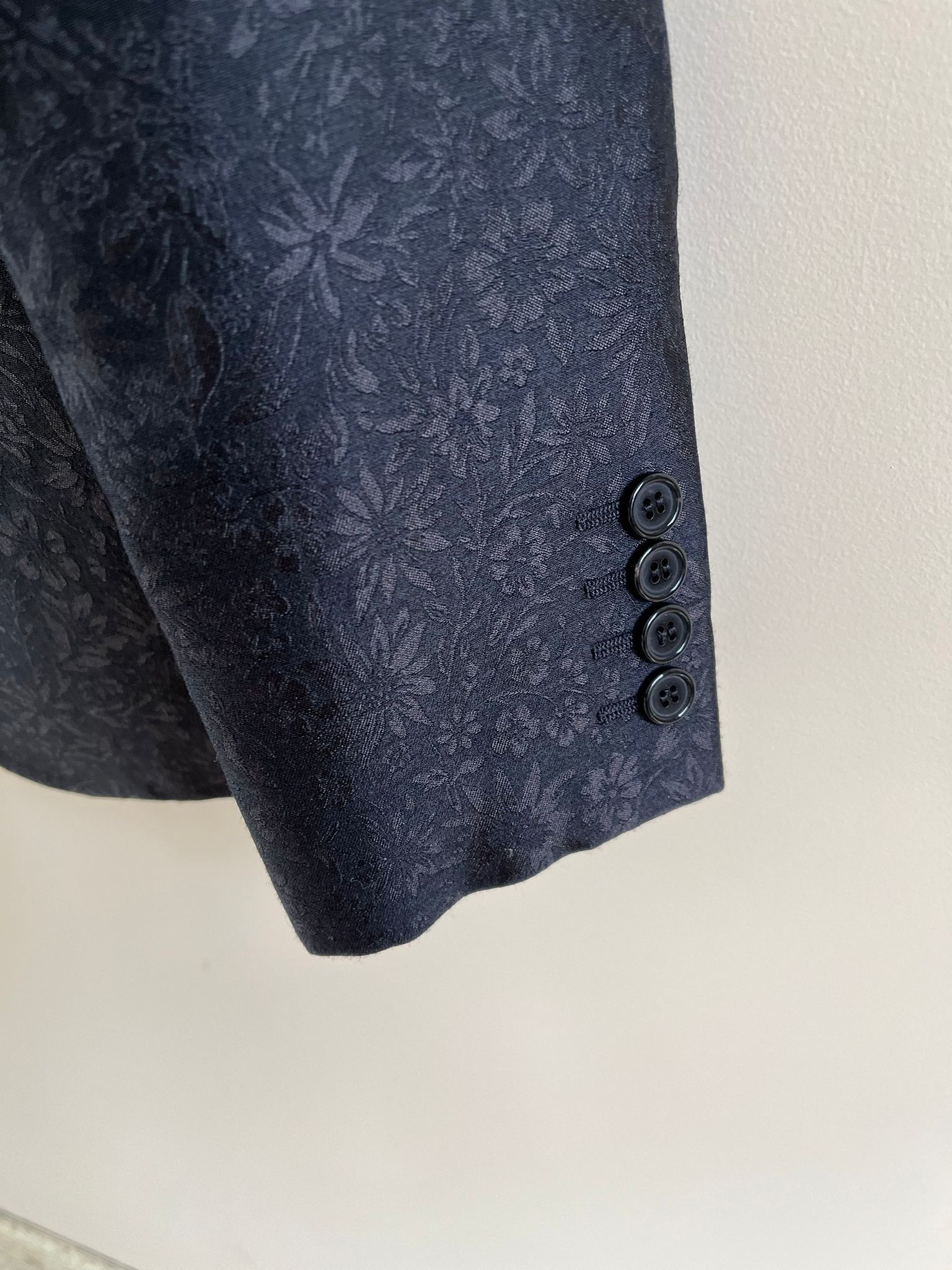 Saint Laurent Paris Floral Blazer in Black Size US S / EU 44-46 / 1 - 7 Thumbnail