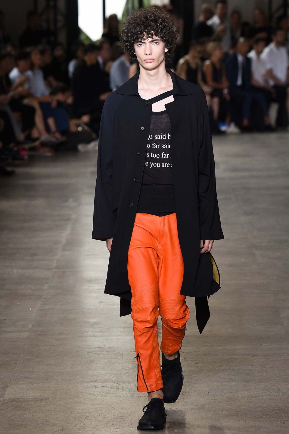 トップス Ann Demeulemeester Poem Sweatshirt Ann Demeulemeester Poem-Print-High-Comfort-Sweatshirt