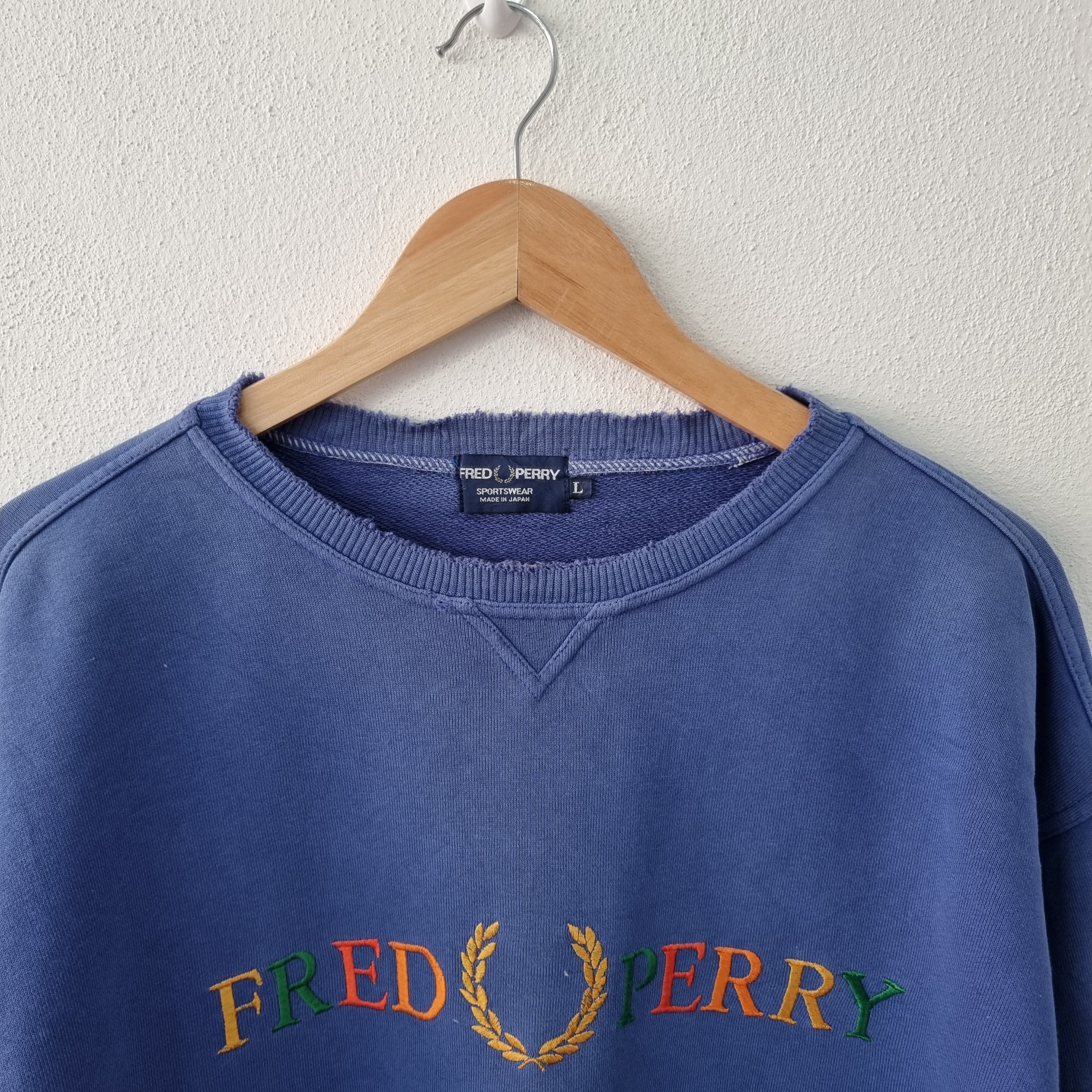 Fred Perry × Vintage Vintage rainbow logo freed perry ripped ringer style Size US L / EU 52-54 / 3 - 4 Thumbnail