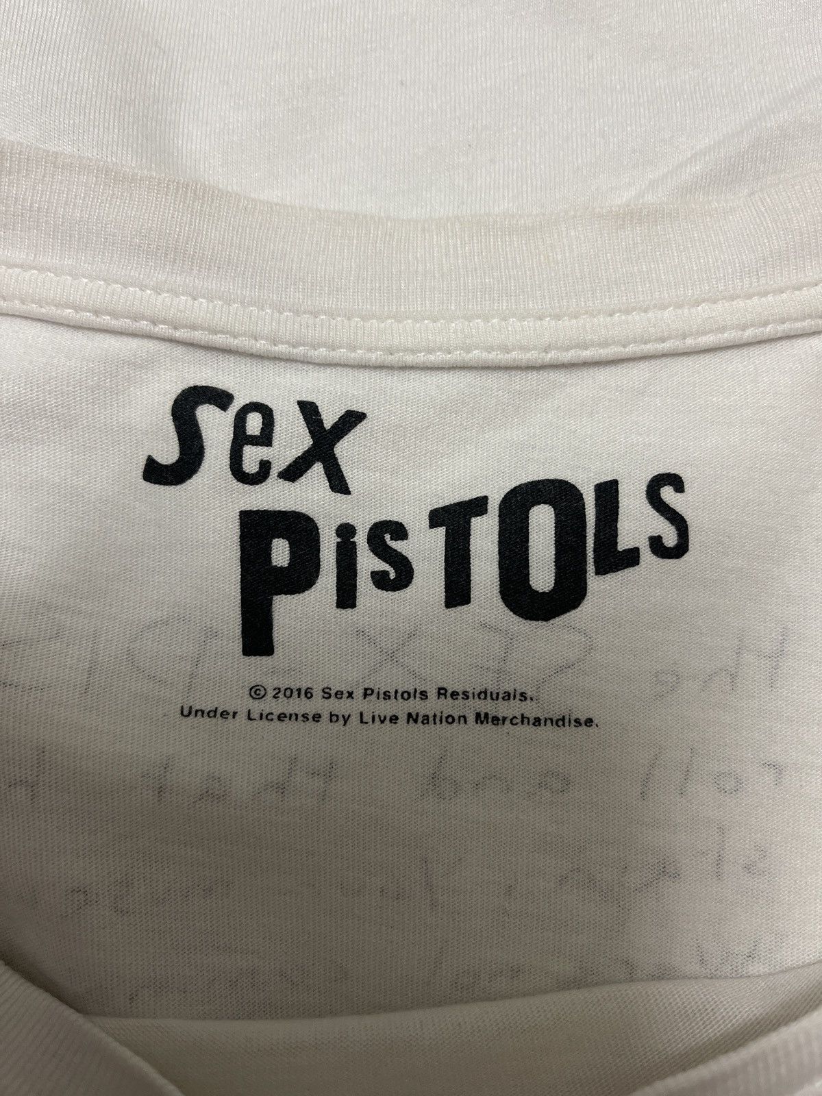 Band Tees SEX PISTOLS GOD SAVE THE QUEEN TEE VERY RARE Size US M / EU 48-50 / 2 - 5 Thumbnail