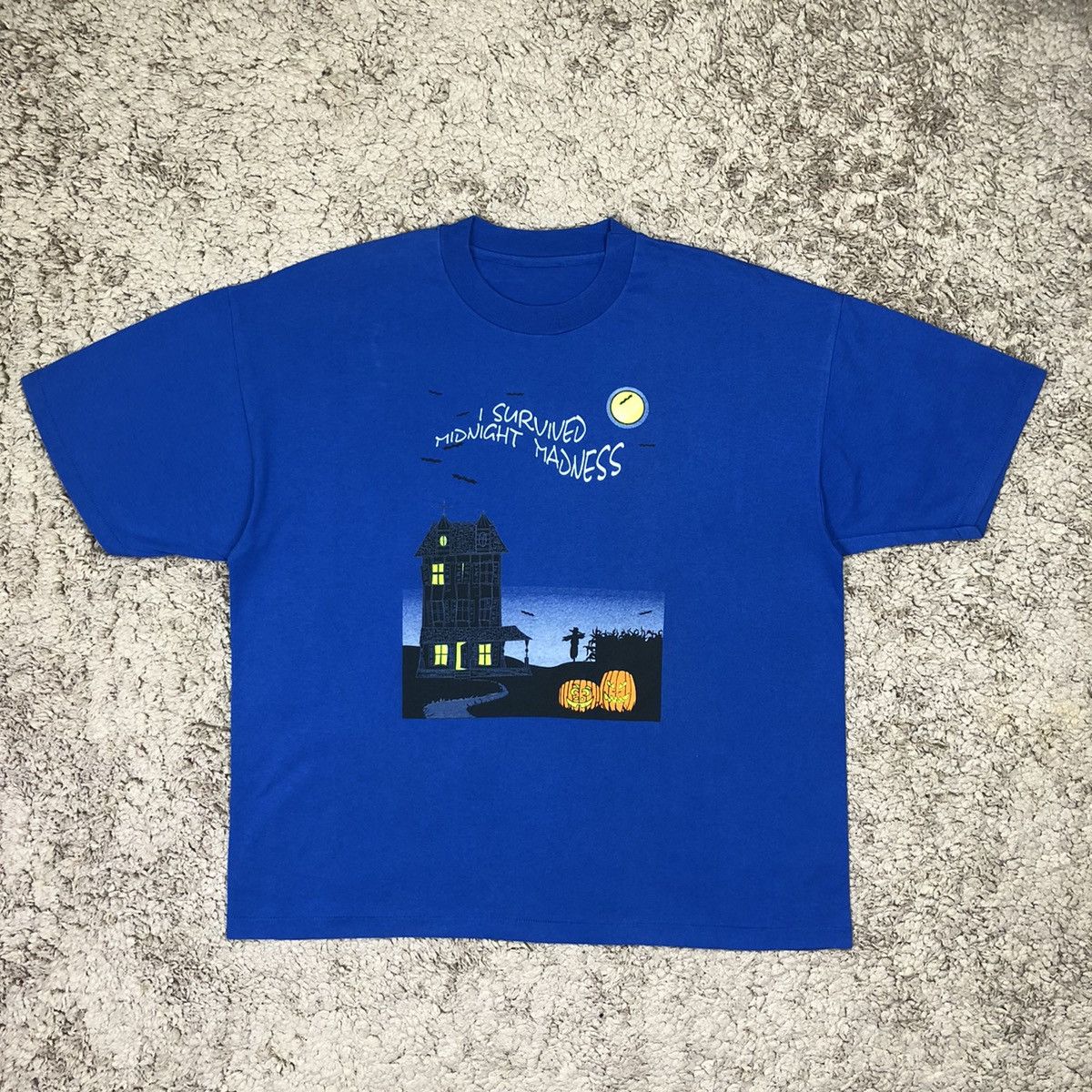 Vintage Vintage Halloween Graphic Photo T-shirt Size US XL / EU 56 / 4 - 1 Thumbnail