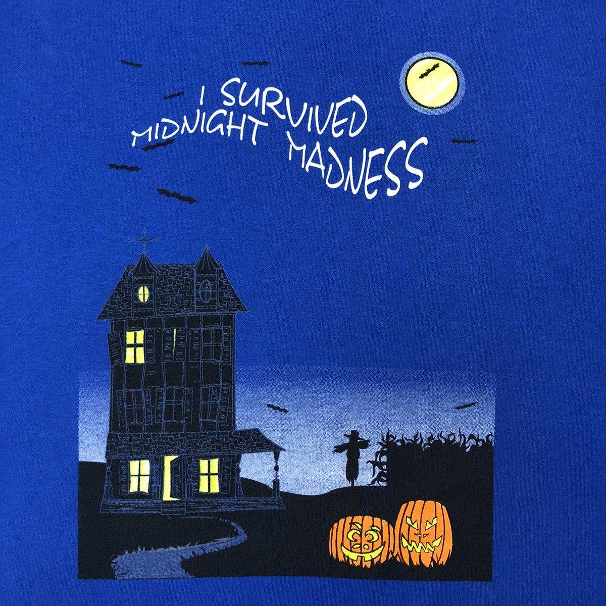 Vintage Vintage Halloween Graphic Photo T-shirt Size US XL / EU 56 / 4 - 7 Thumbnail