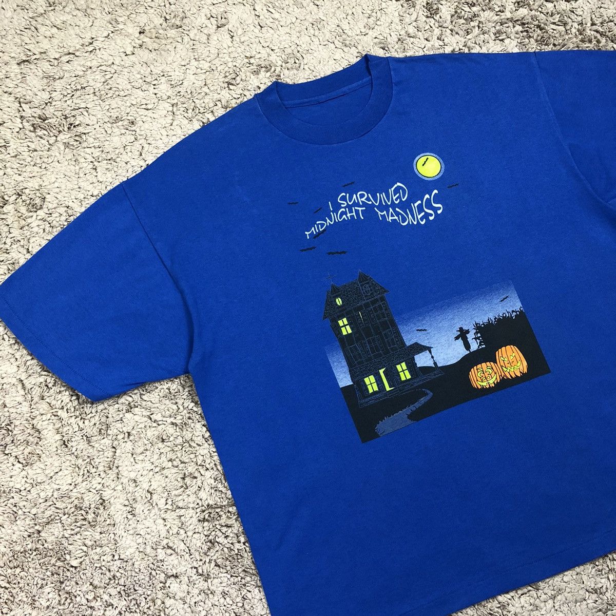 Vintage Vintage Halloween Graphic Photo T-shirt Size US XL / EU 56 / 4 - 3 Thumbnail