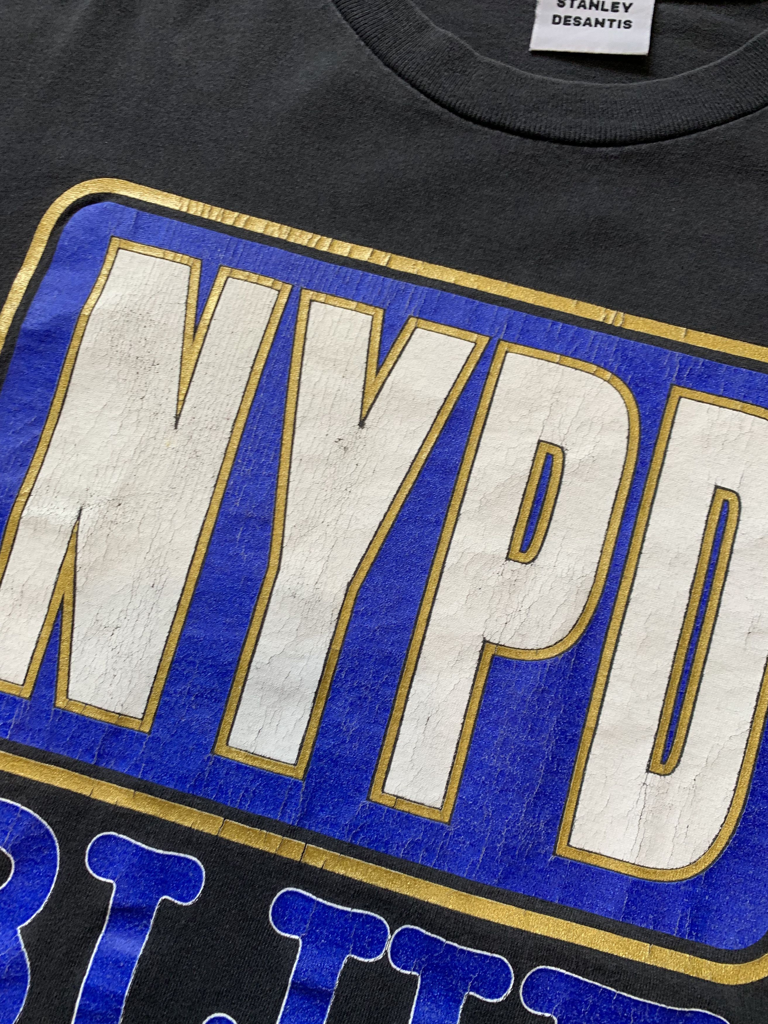 Other Vintage 1994 NYPD BLUE T-Shirt Size US L / EU 52-54 / 3 - 5 Thumbnail