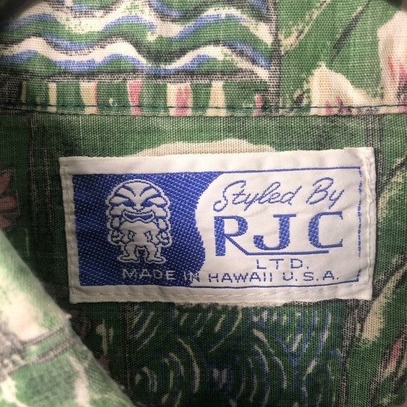 Vintage Styled by RJC Hawaiian 80s T Shirt made in Hawaii 