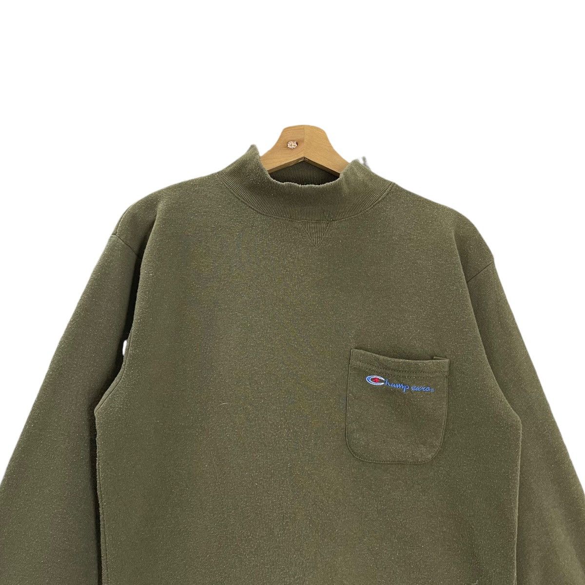 Champion Vintage 90’s Champion Euro Crewneck Longsleeve Size M Size US M / EU 48-50 / 2 - 5 Thumbnail