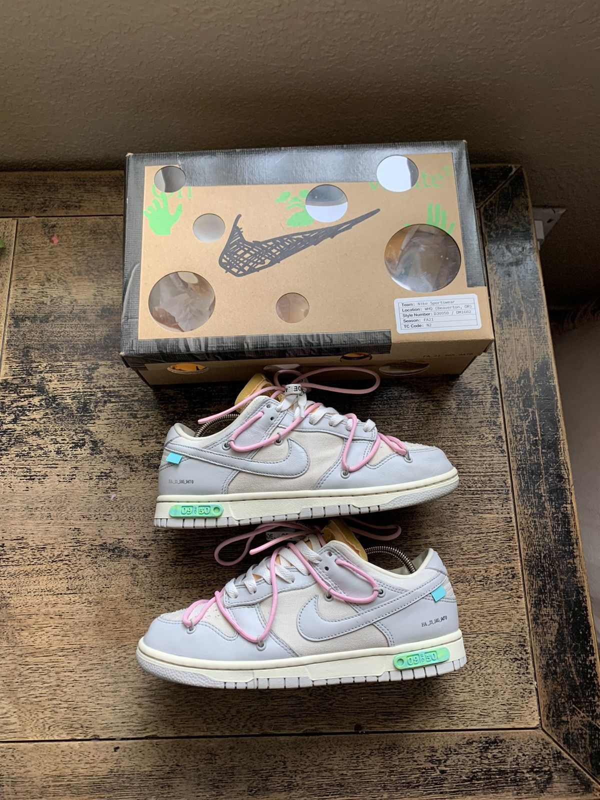 Off White x Dunk Low Lot 09 of 50